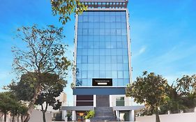 Super Townhouse Lohegaon Near Pune Airport Formerly Landmark Regency